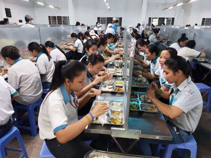 Công Ty TNHH Suất Ăn Công Nghiệp Danh Thành Phát